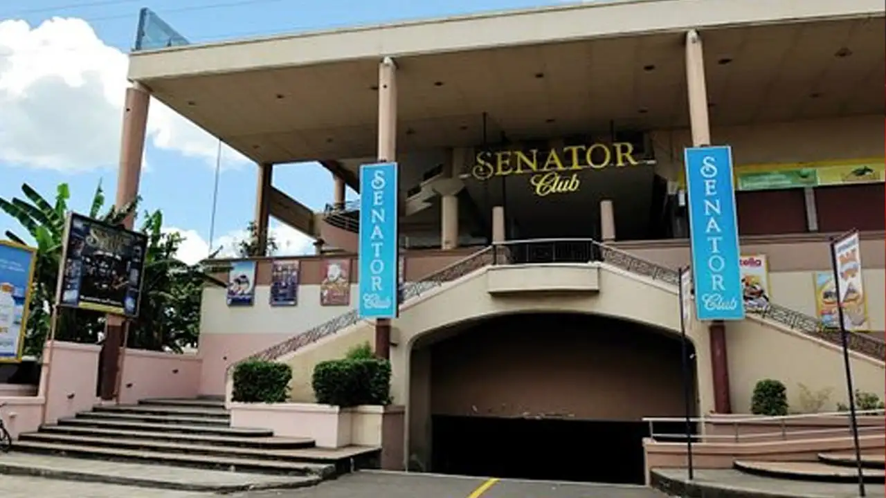 Senator Club Casino Triolet photo 1