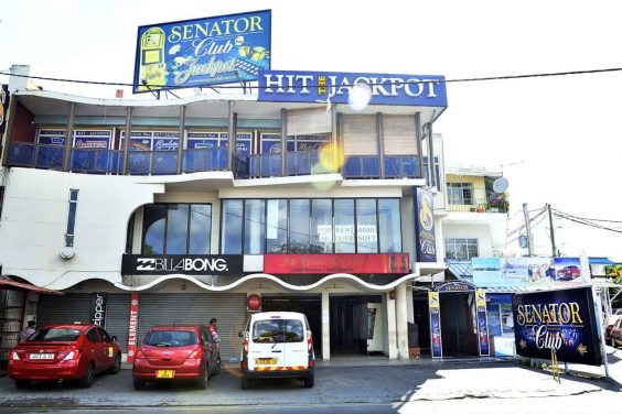 Senator Club Casino Grand Bay 1